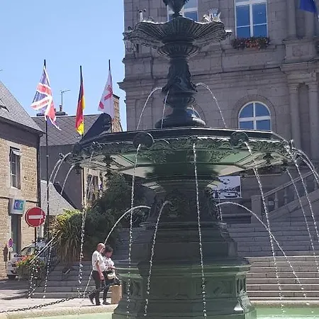 Gasthuis Maison De Berry Villedieu-les-Poëles